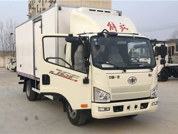 解放虎V 5.2米冷藏車(chē)